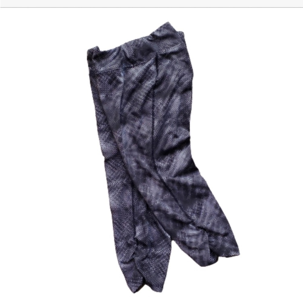 Soybu Capri Length Leggings Small